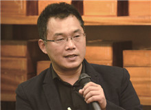 李云雷：在新時(shí)代學(xué)習(xí)和繼承《講話》精神《講話》在中國(guó)革命文藝、人民文藝、社會(huì)主義文藝發(fā)展史上起到了重要的指導(dǎo)作用……[詳細(xì)]