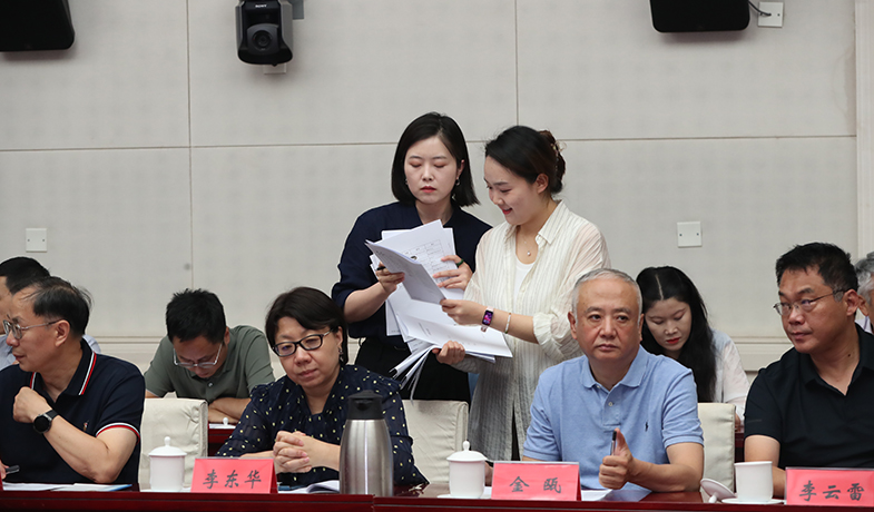 聯絡員收回并清點選票