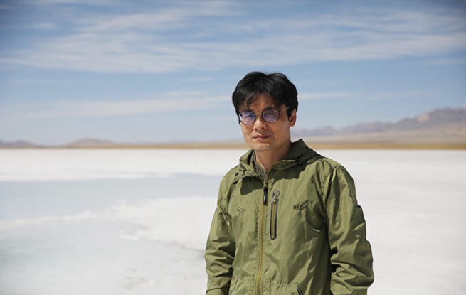 短長書 | 《無雨燒茶》：雨中煙火慢，小城茶事深